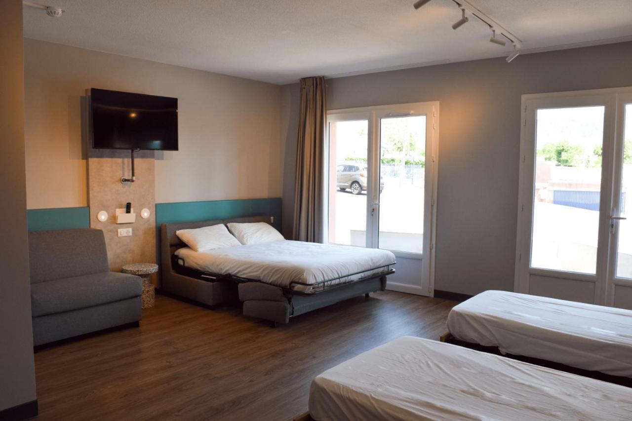 Ibis Budget Millau Viaduc Exterior foto