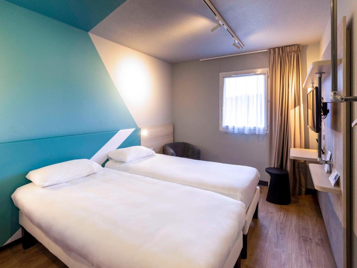 Ibis Budget Millau Viaduc Exterior foto